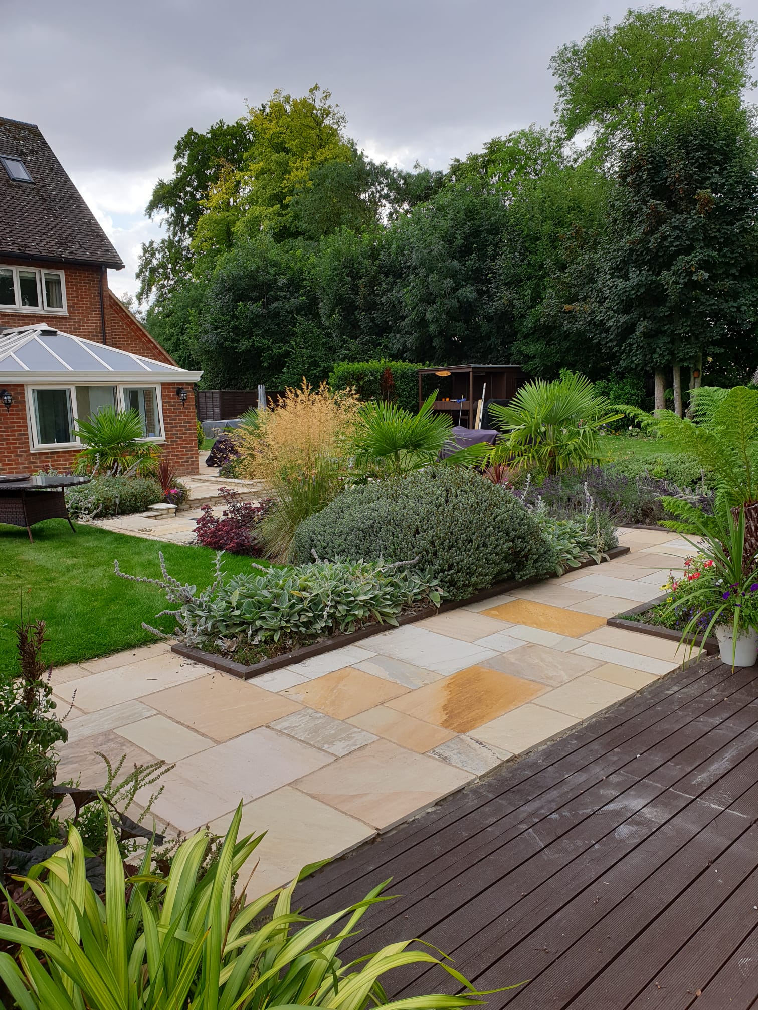 residential and commercial landscaping services